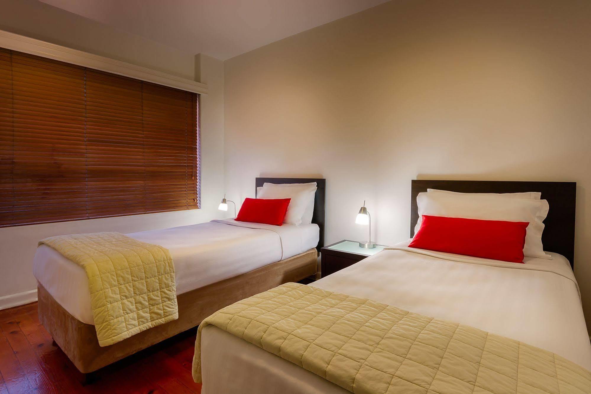 Crest On Barkly Serviced Apartments Melbourne Exterior foto